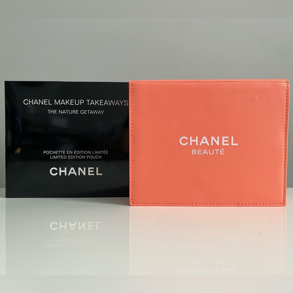 Chanel Makeup Takeaways Nature Getaway Limited Edit Pink Orange Pouch Clutch Bag